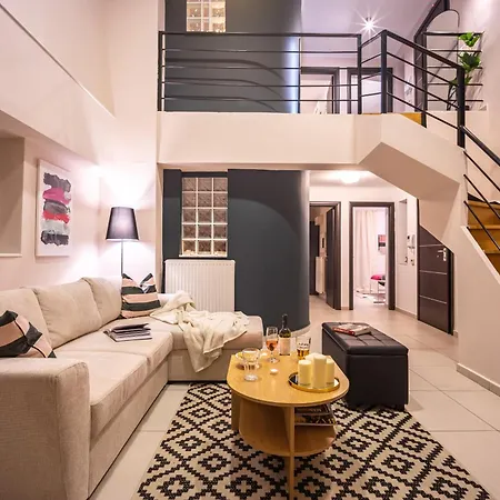 Entire Building For Big Groups In Apartment *